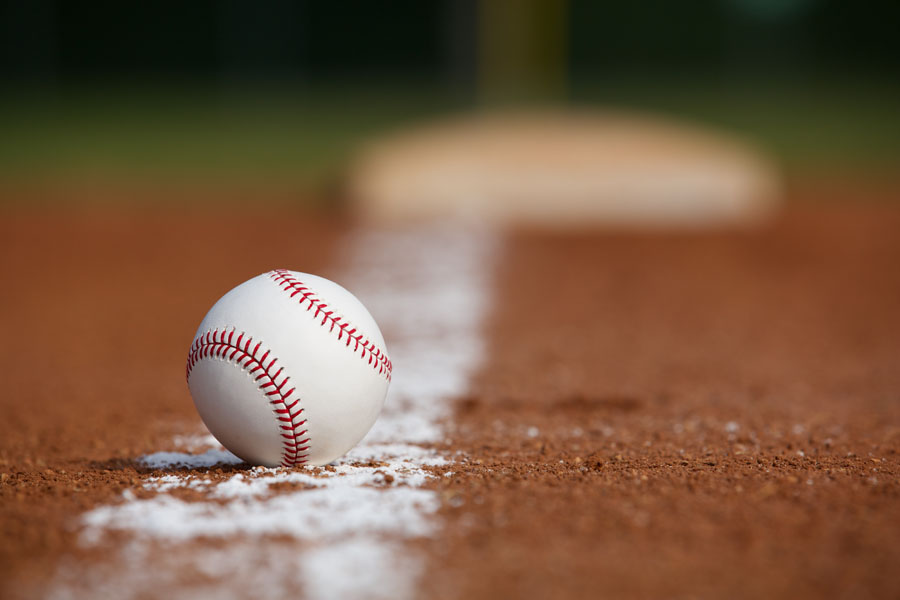Remembering Hank Aaron's Historic 715th Home Run