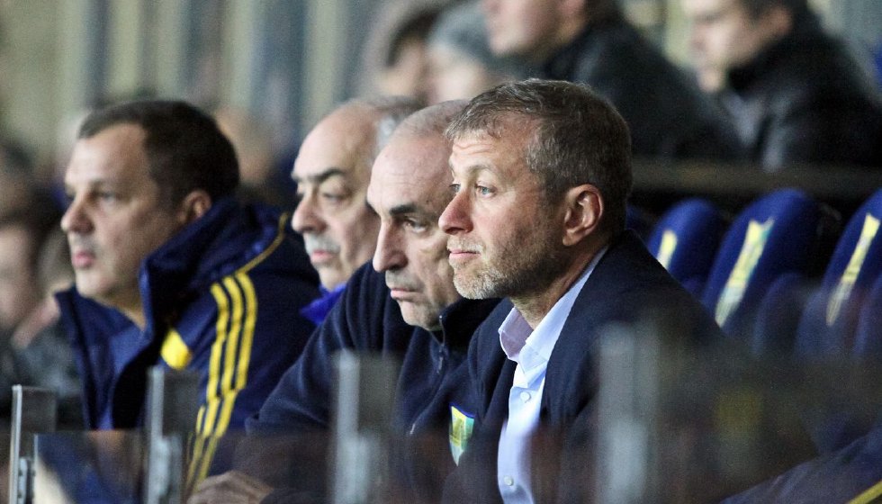 Chelsea: Abramovich plans to sell club